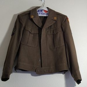 Original WWII US Army Uniform (jacket/pants/shirt)